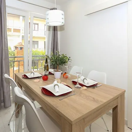 Garden Apartment